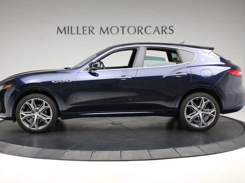Used 2019 Maserati Levante image 2