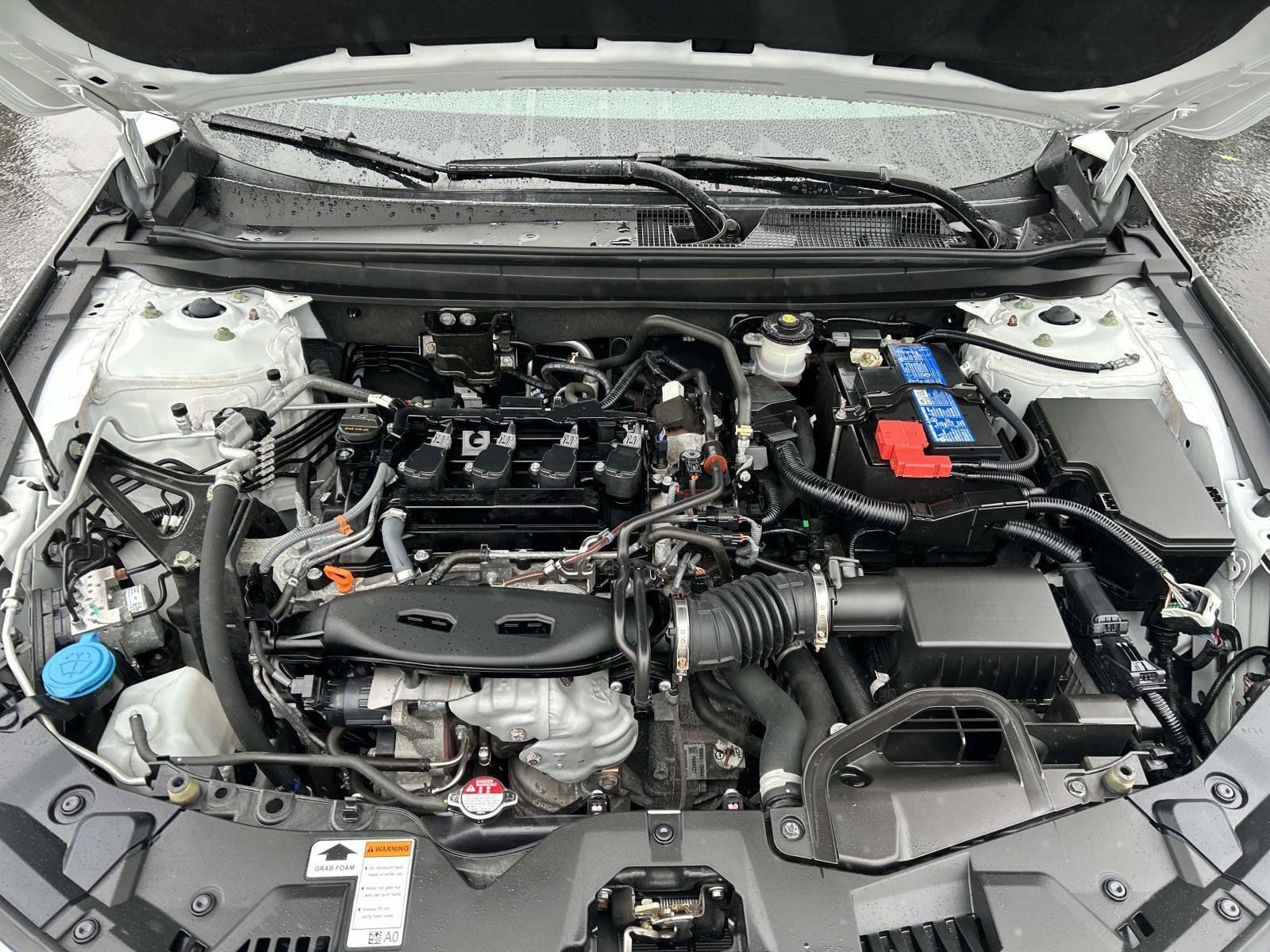 Used 2023 Honda Accord EX image 12
