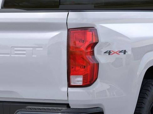 New 2026 Chevrolet Colorado W/T w/ WT Custom Package AWD/4WD image 12