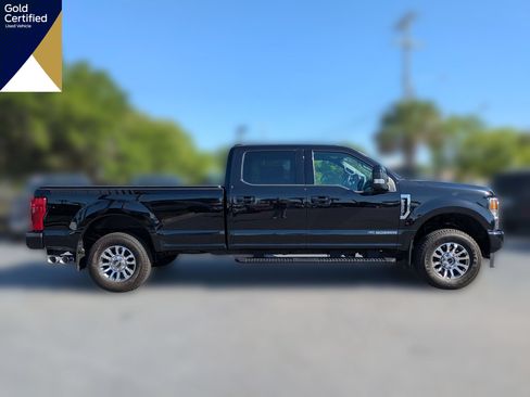 Certified 2022 Ford F250 Lariat AWD/4WD image 4