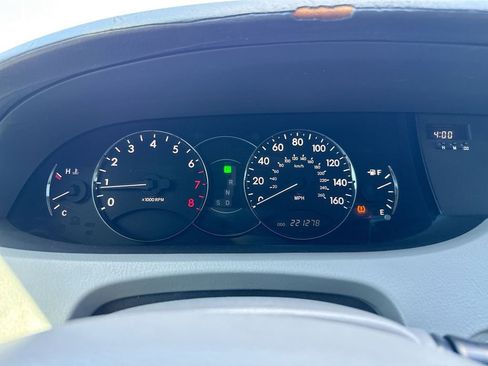 Used 2008 Toyota Avalon XLS image 12