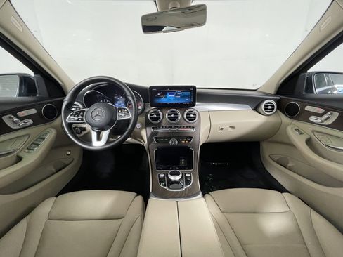 Used 2019 Mercedes-Benz C 300 Sedan image 11