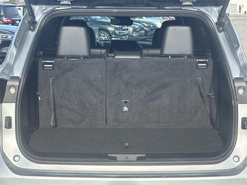 Used 2024 Toyota Highlander XSE image 13