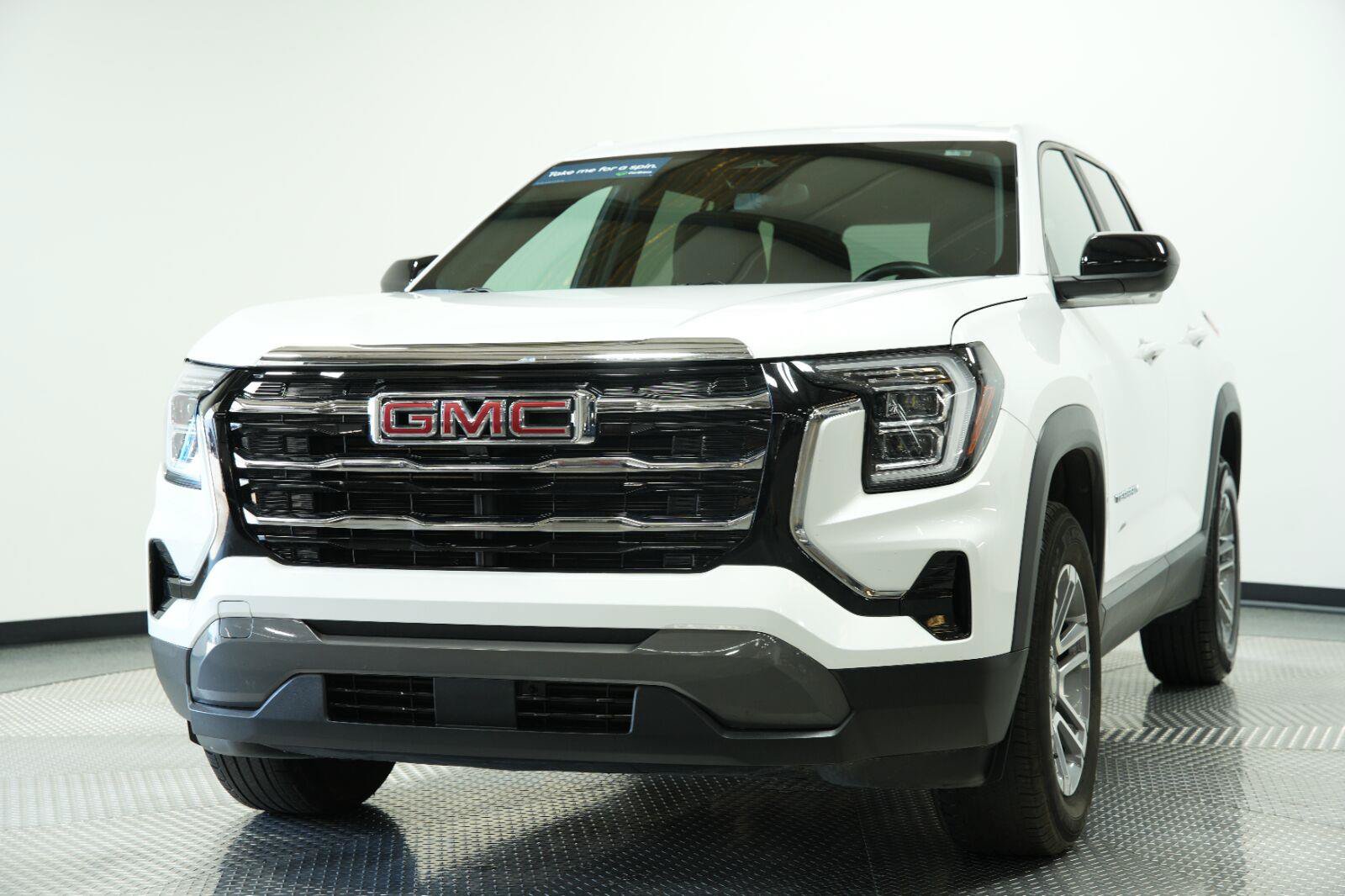 Certified 2026 GMC Terrain Elevation FWD image 4