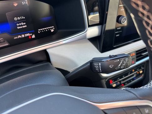 New 2026 Volkswagen Taos SE AWD/4WD image 37