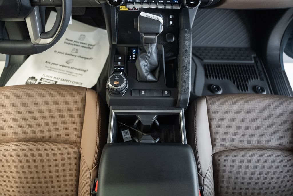 New 2026 Toyota 4Runner Limited AWD/4WD image 28