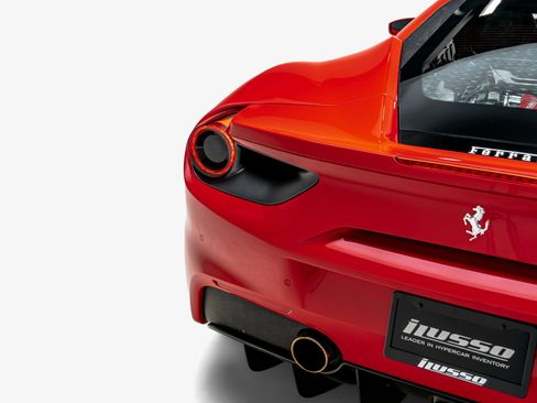 Used 2018 Ferrari 488 GTB RWD image 31