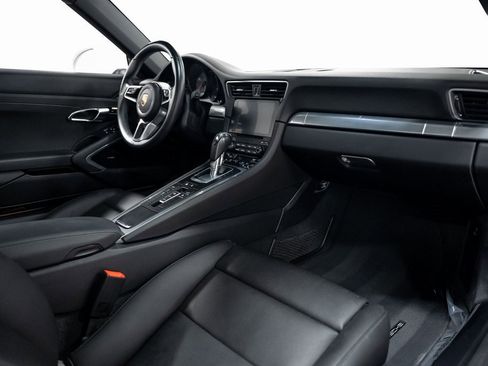 Used 2019 Porsche 911 Carrera 4S image 47