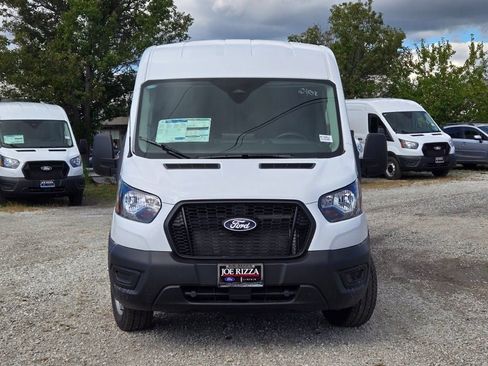 New 2026 Ford Transit 250 148 Medium Roof RWD image 2