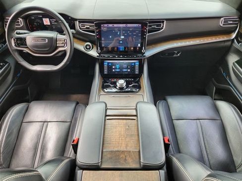 Certified 2023 Jeep Grand Wagoneer Series II AWD/4WD image 25