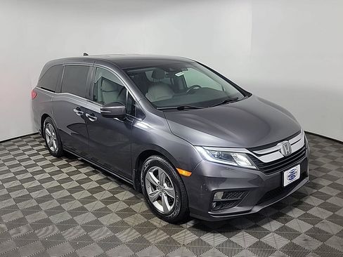 Used 2018 Honda Odyssey EX image 2