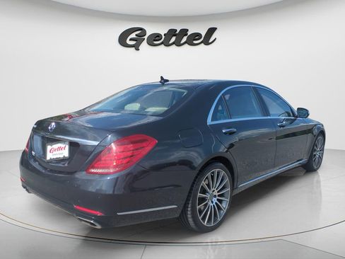 Used 2017 Mercedes-Benz S 550 Sedan image 4