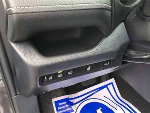 Used 2023 Toyota RAV4 XLE image 12
