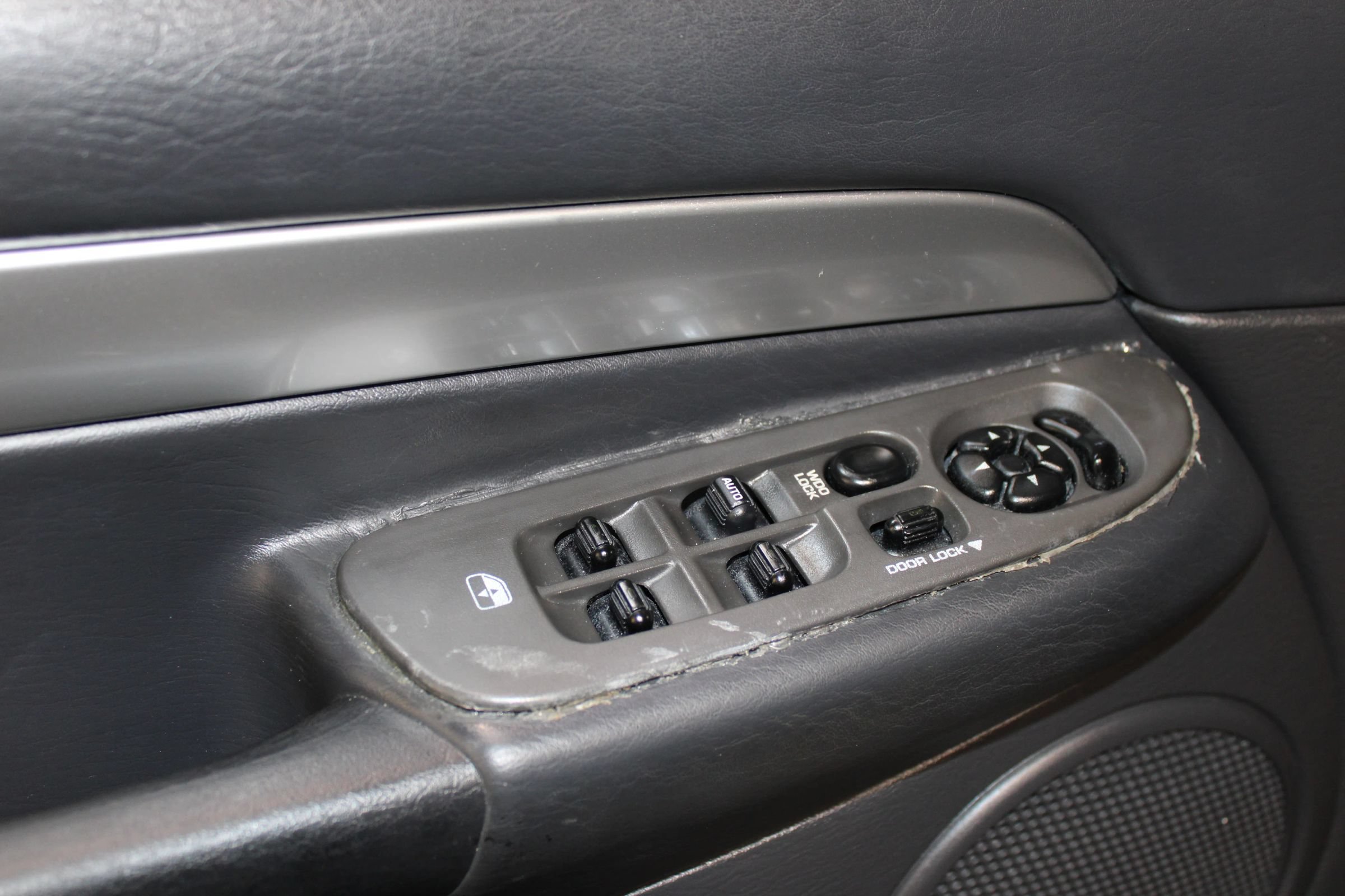 Used 2005 Dodge Ram 2500 Truck SLT RWD image 13