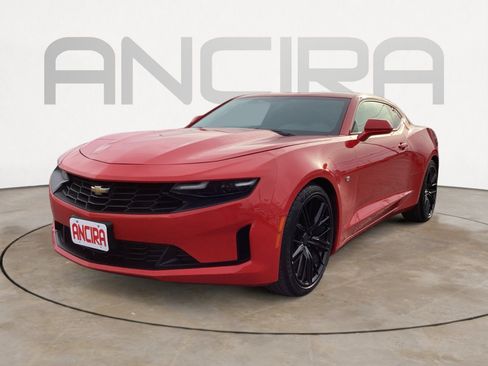 Used 2023 Chevrolet Camaro LT image 9