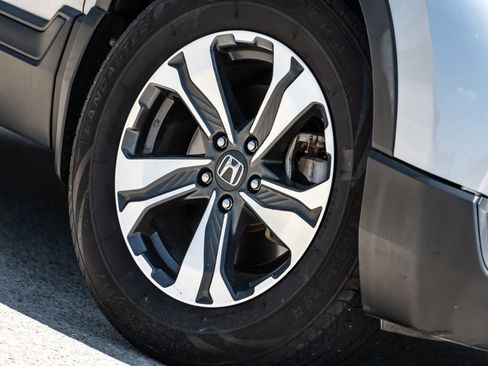 Used 2019 Honda CR-V LX image 10