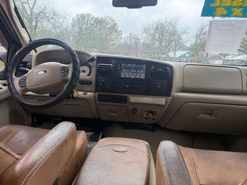 Used 2006 Ford F250 King Ranch image 12