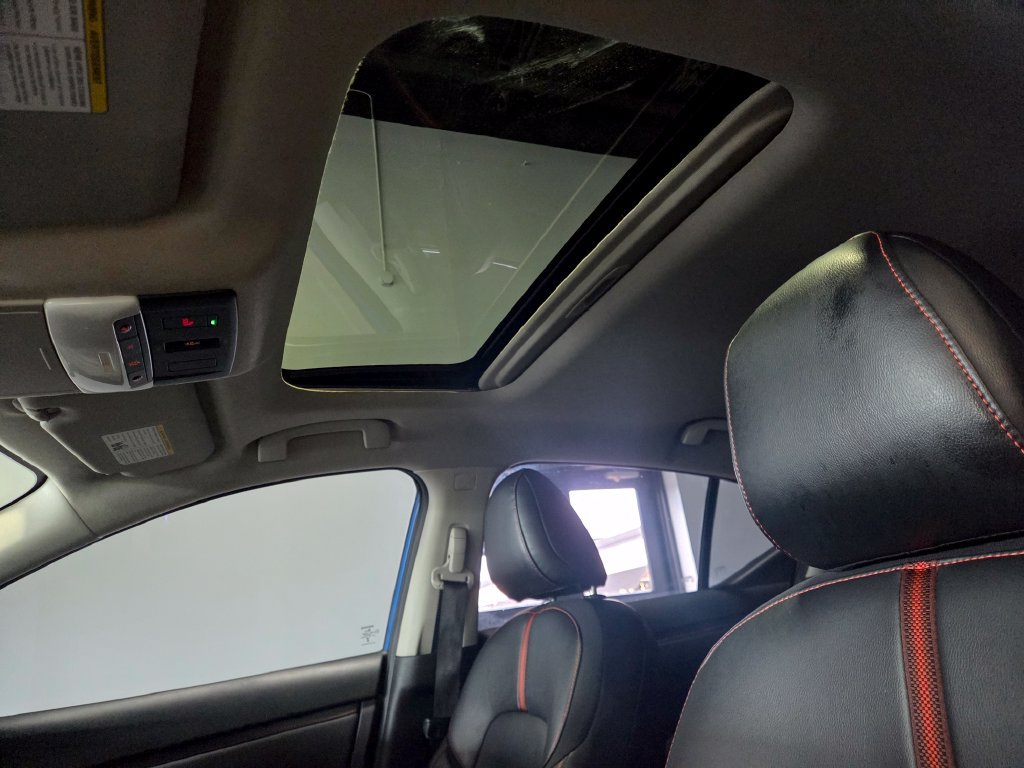 Used 2025 Nissan Sentra SR w/ SR Premium Package FWD image 7