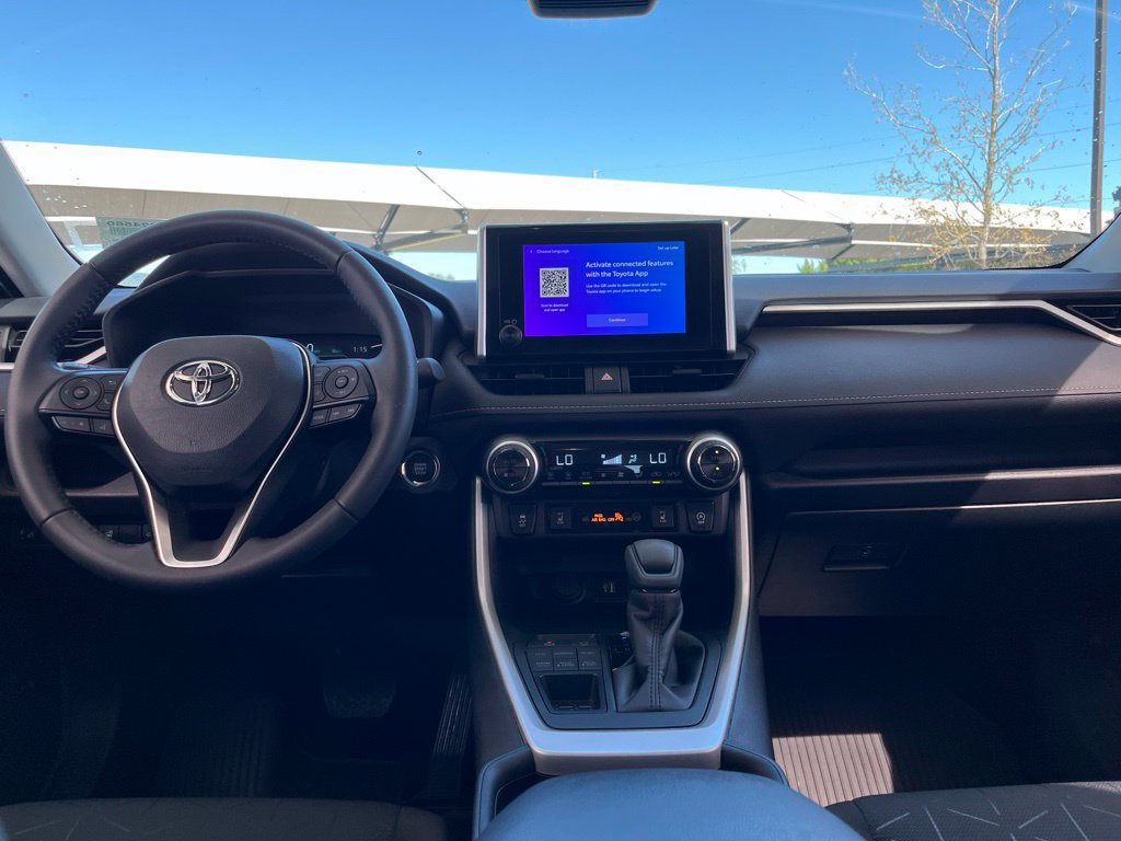 Used 2025 Toyota RAV4 XLE w/ Convenience Package AWD/4WD image 15