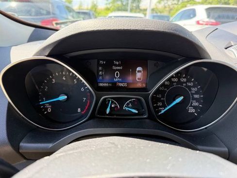 Used 2018 Ford Escape SEL w/ Canadian Touring Package AWD/4WD image 10