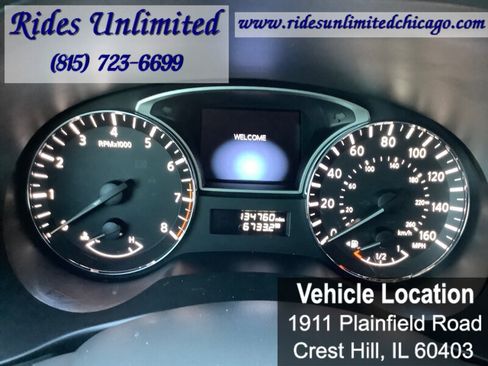 Used 2015 Nissan Pathfinder Platinum w/ Family Entertainment Package AWD/4WD image 21