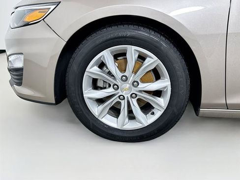 Used 2023 Chevrolet Malibu LT image 31