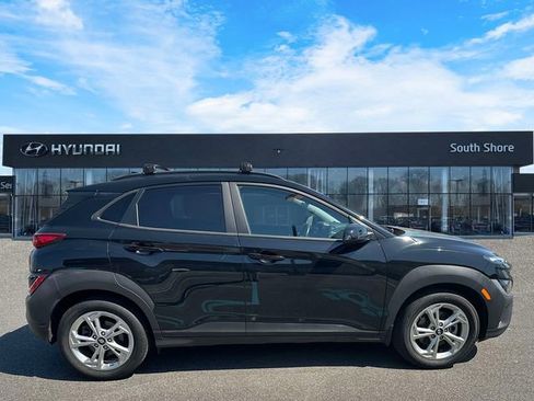 Certified 2023 Hyundai Kona SEL w/ Convenience Package image 5