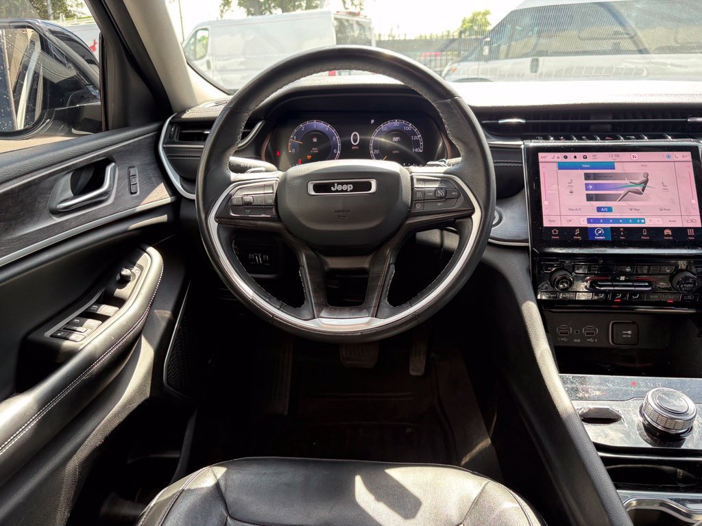 Used 2021 Jeep Grand Cherokee L Limited AWD/4WD image 6