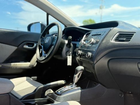 Used 2014 Honda Civic LX image 40