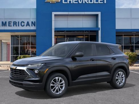 New 2026 Chevrolet TrailBlazer LS FWD image 3
