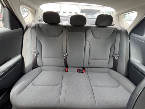 Used 2025 Kia K4 FWD image 37