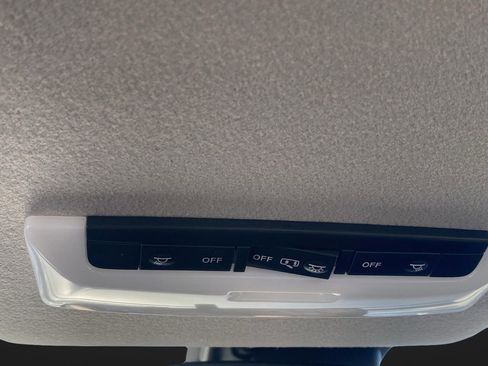 New 2025 Nissan Versa SV w/ Trunk Package image 24