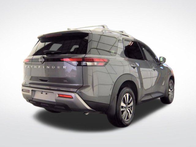 Used 2025 Nissan Pathfinder SL FWD image 5