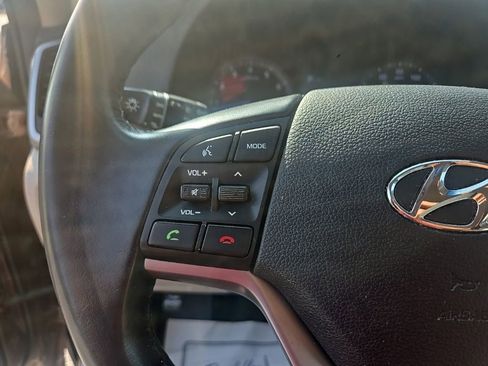 Used 2017 Hyundai Tucson SE Plus image 19