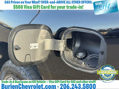 Used 2023 Chevrolet Suburban Z71 AWD/4WD image 37