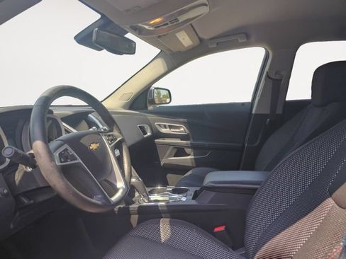 Used 2017 Chevrolet Equinox LT w/ Convenience Package FWD image 9