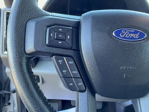 Used 2015 Ford F150 XLT w/ Equipment Group 302A Luxury image 26