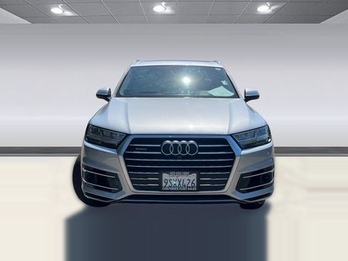 Used 2018 Audi Q7 3.0T Premium Plus w/ Premium Plus Package AWD/4WD image 4