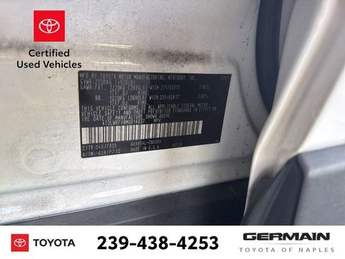 Certified 2021 Toyota RAV4 LE AWD/4WD image 24