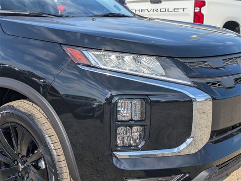 New 2025 Mitsubishi Outlander Sport LE image 9