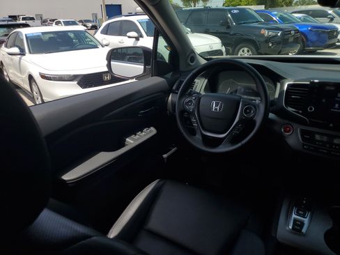 Used 2023 Honda Ridgeline RTL image 19