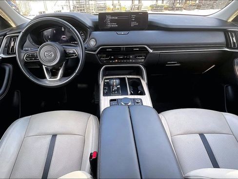 Used 2024 MAZDA CX-90 Plug-In Hybrid w/ Preferred AWD/4WD image 15