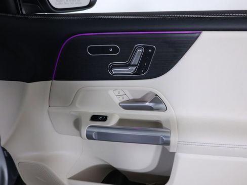 Certified 2026 Mercedes-Benz GLB 250 4MATIC image 61