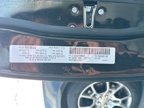 Used 2015 Dodge Charger SXT w/ AWD Plus Group image 24