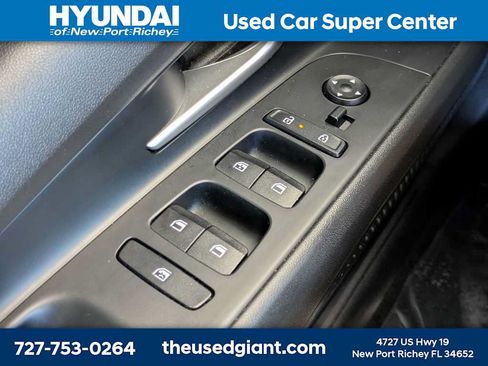 Certified 2024 Hyundai Elantra SEL FWD image 24