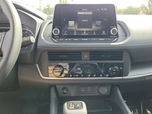 New 2026 Nissan Rogue SV w/ Cold Weather Package FWD image 10