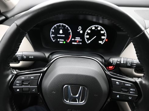 Used 2024 Honda HR-V EX-L image 23
