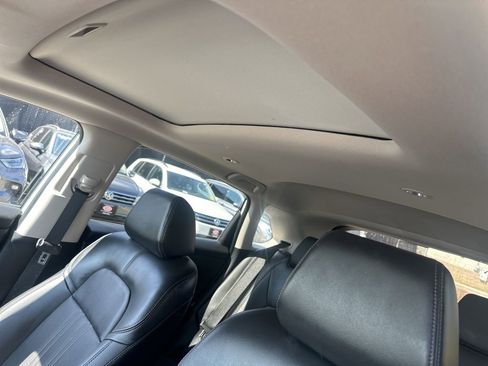 Used 2024 Honda HR-V EX-L image 12