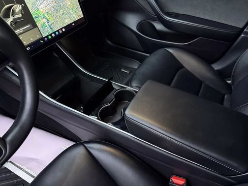Used 2019 Tesla Model 3 Long Range AWD/4WD image 8