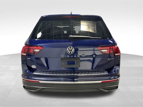 Used 2022 Volkswagen Tiguan SE image 6